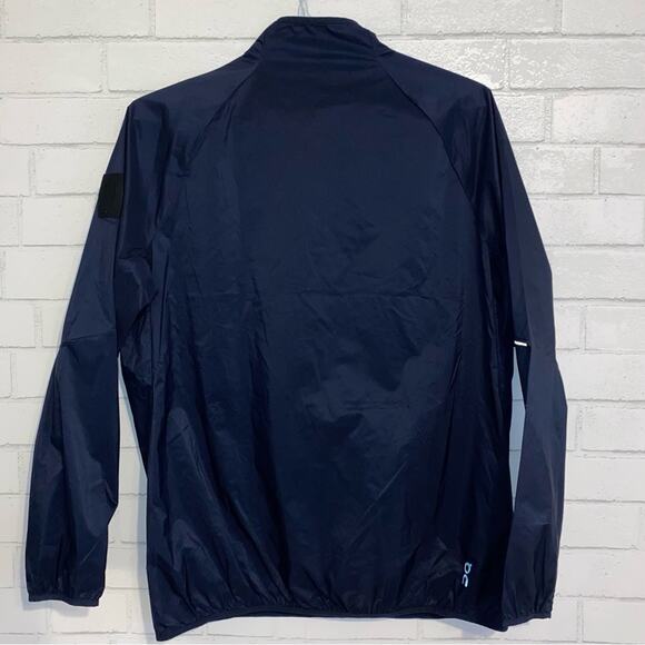 NEW Penn Relays On Running Women’s $140 Active Jacket Navy LG NWT - Picture 7 of 16